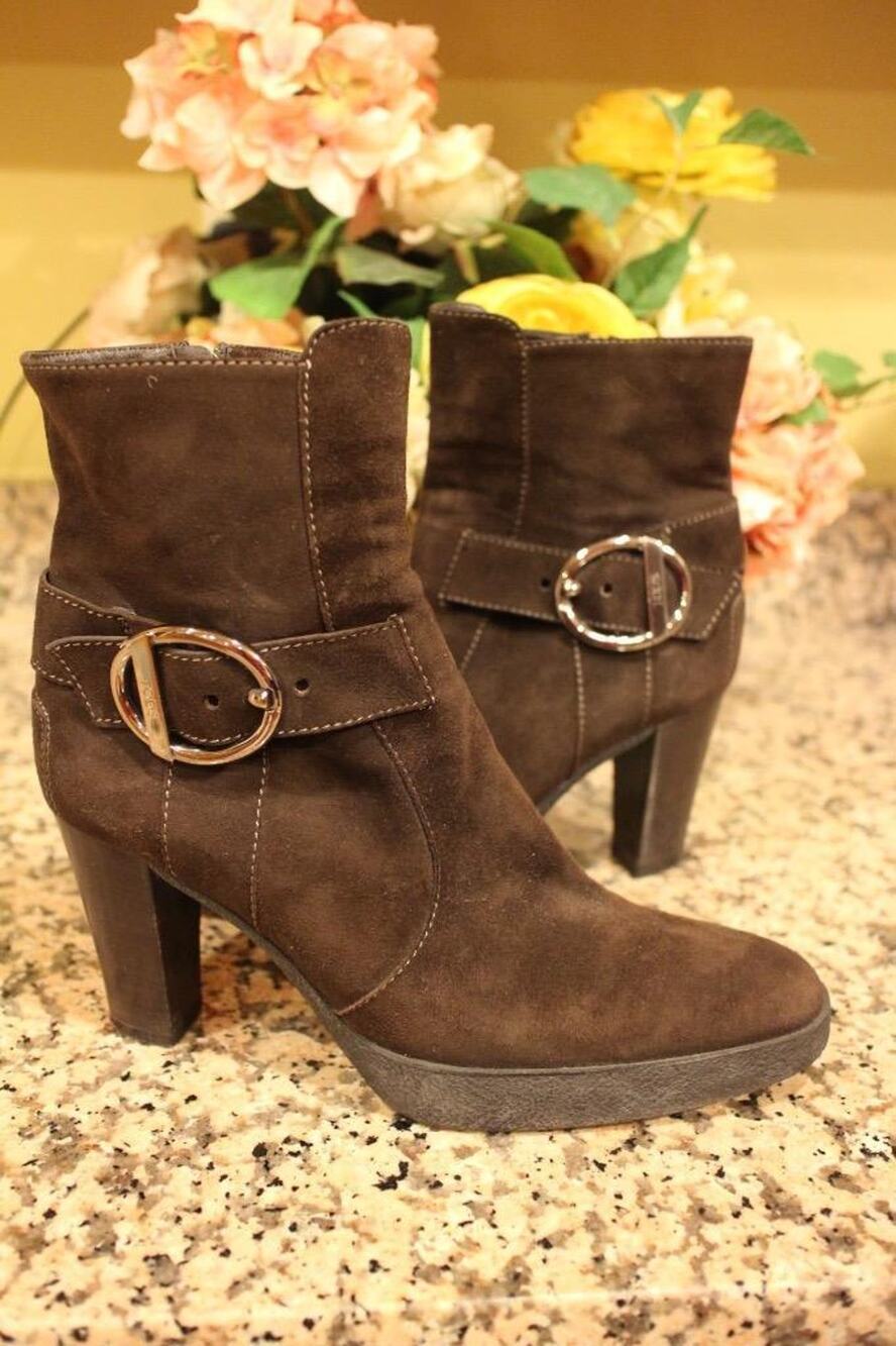 TOD'S BROWN SUEDE MID CALF BOOTS Size 9.5 (1500